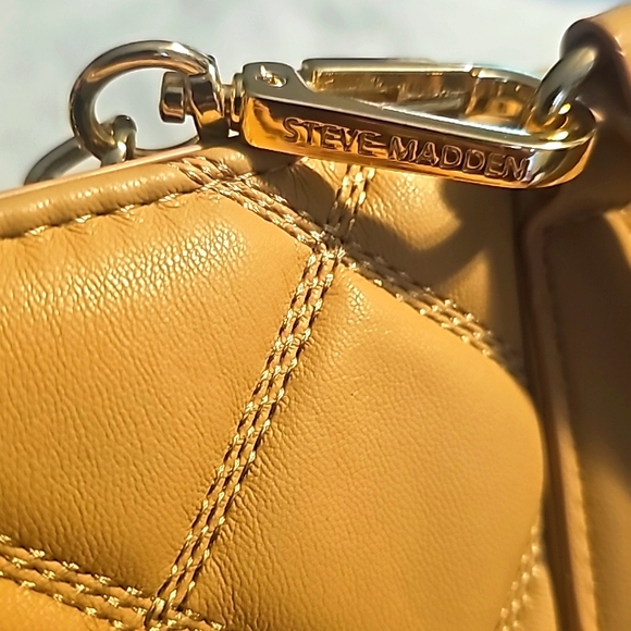 Steve Madden SM Logo Plaque Satchel, Taupe, Handles, Zip Closure - Picture 9 of 11